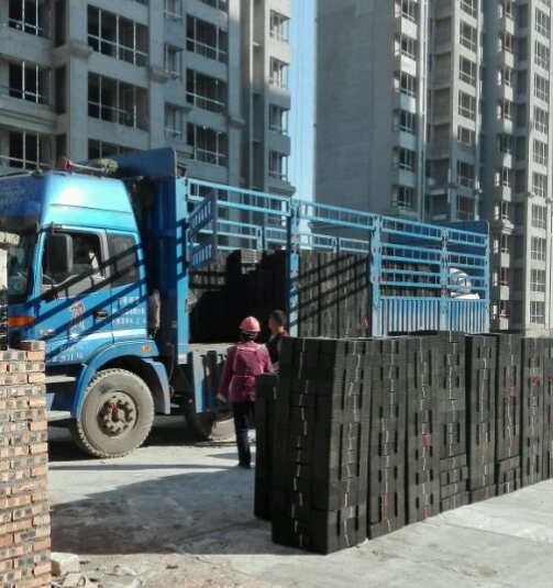 車庫排水板廠家http://www.23037.cn/
