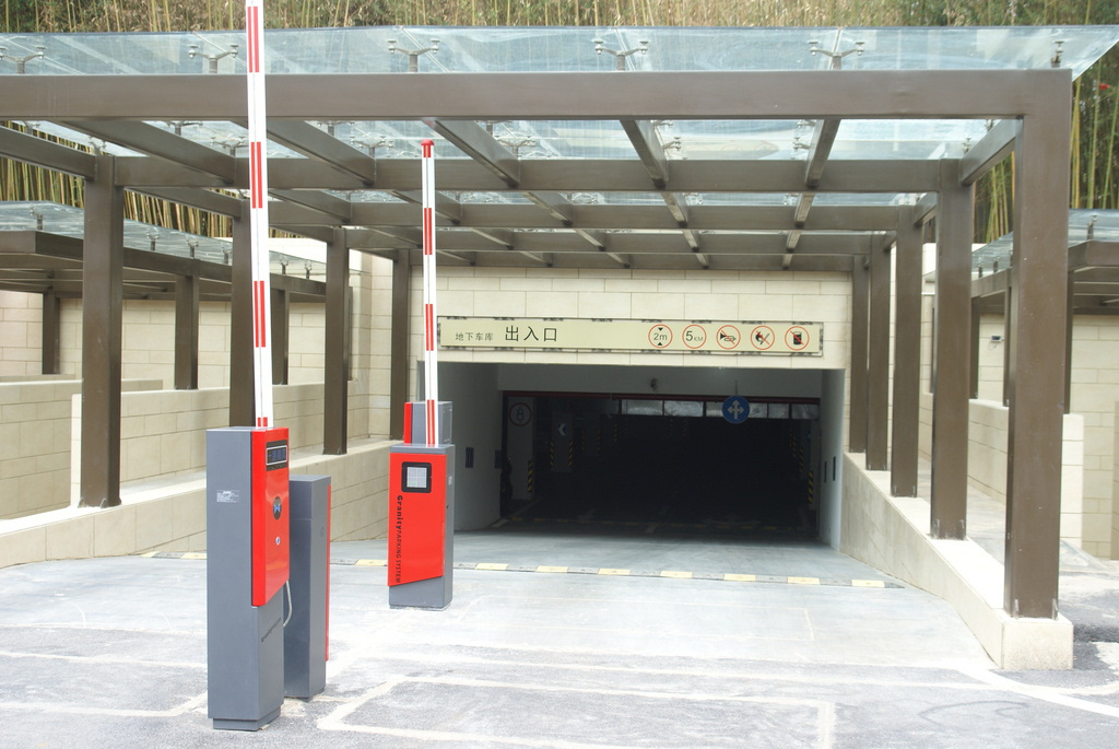 排水板廠家http://www.23037.cn/